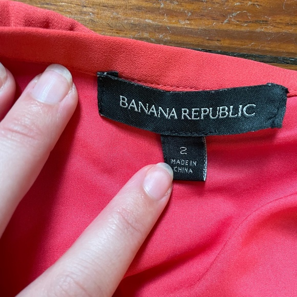 Banana Republic Mini Swing Skirt, size 2 - Picture 3 of 3